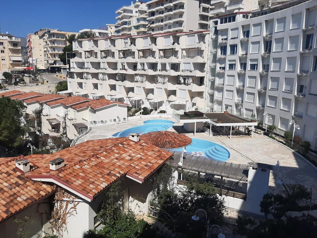 Kela Apartments Sarandë Exteriör bild