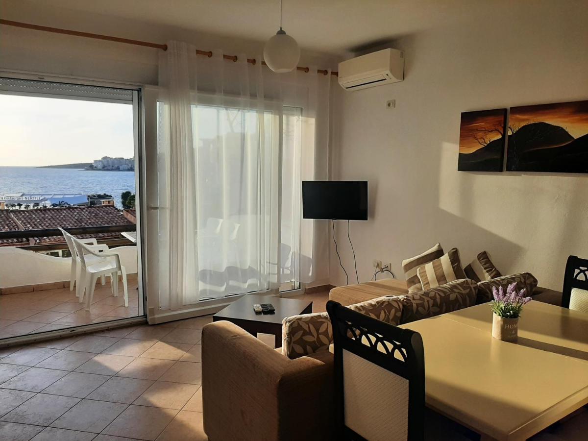 Kela Apartments Sarandë Exteriör bild